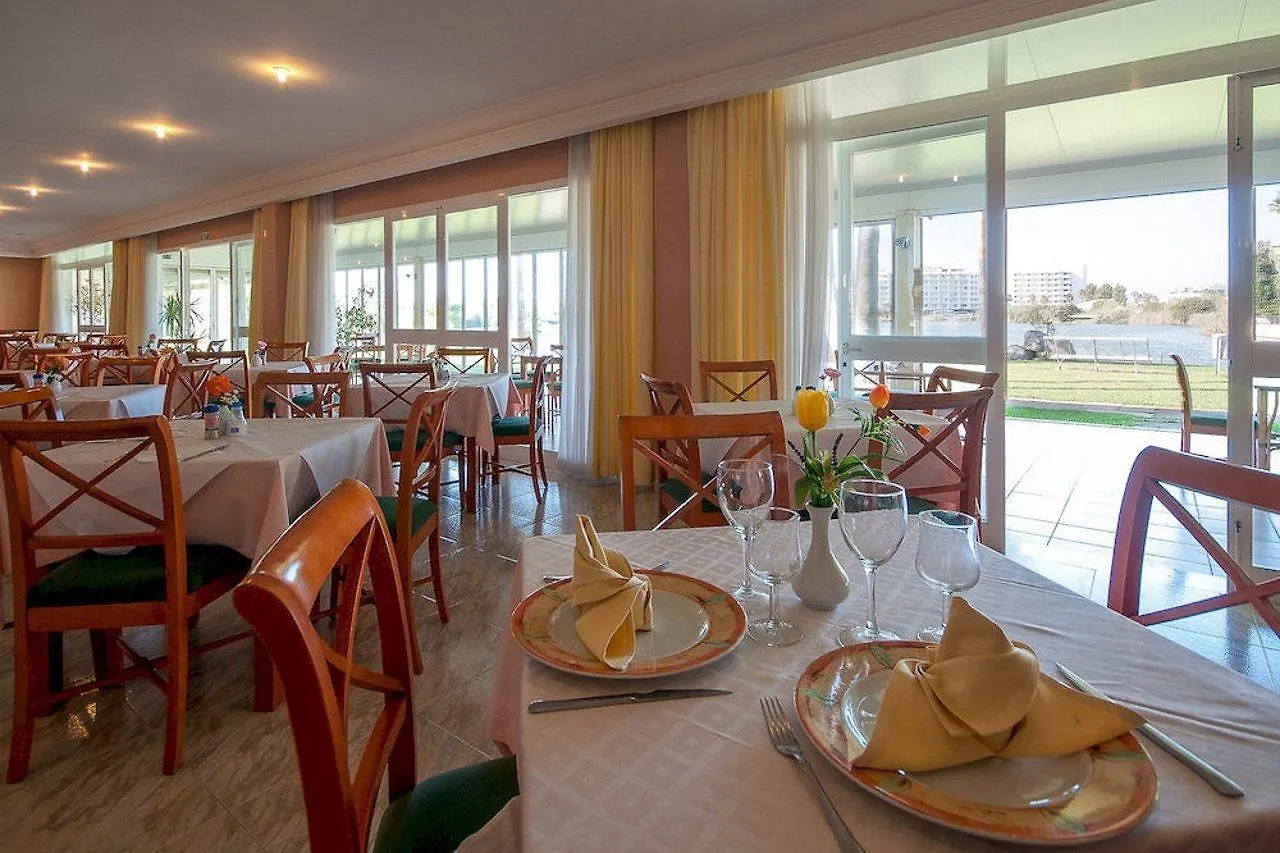 Universal Aparthotel Elisa Playa de Muro