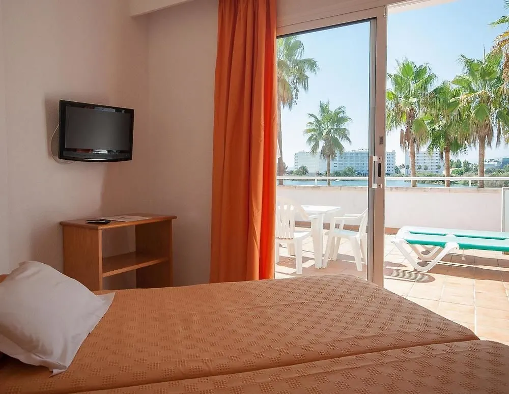 Universal Aparthotel Elisa Playa de Muro