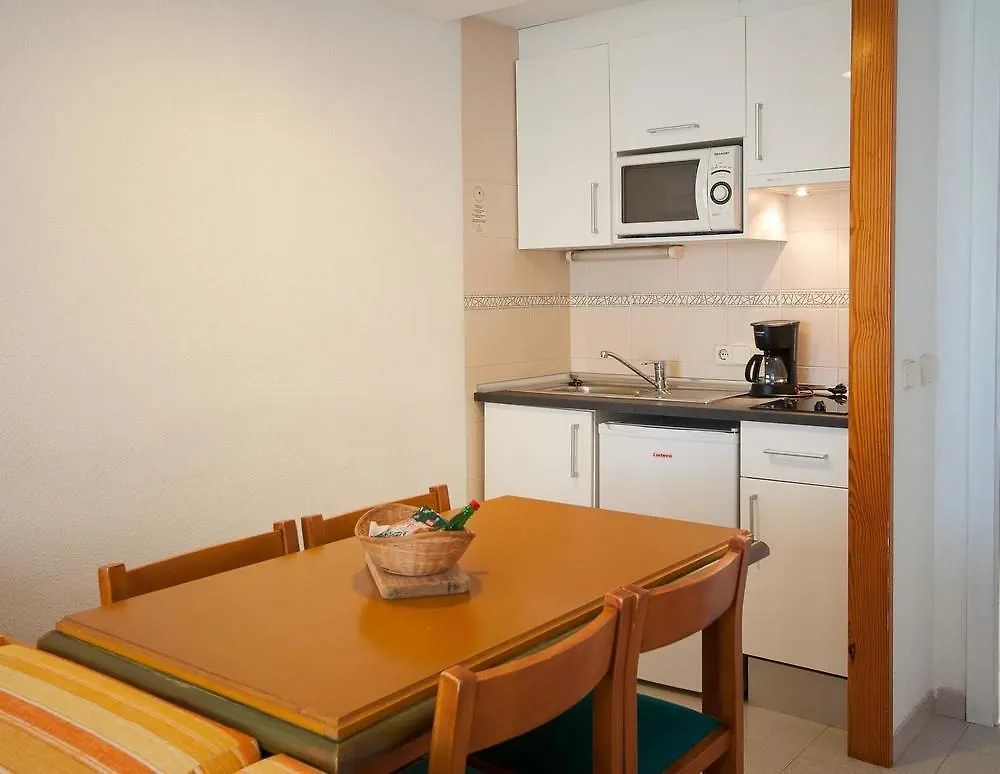 ****  Universal Aparthotel Elisa Playa de Muro  Spagna