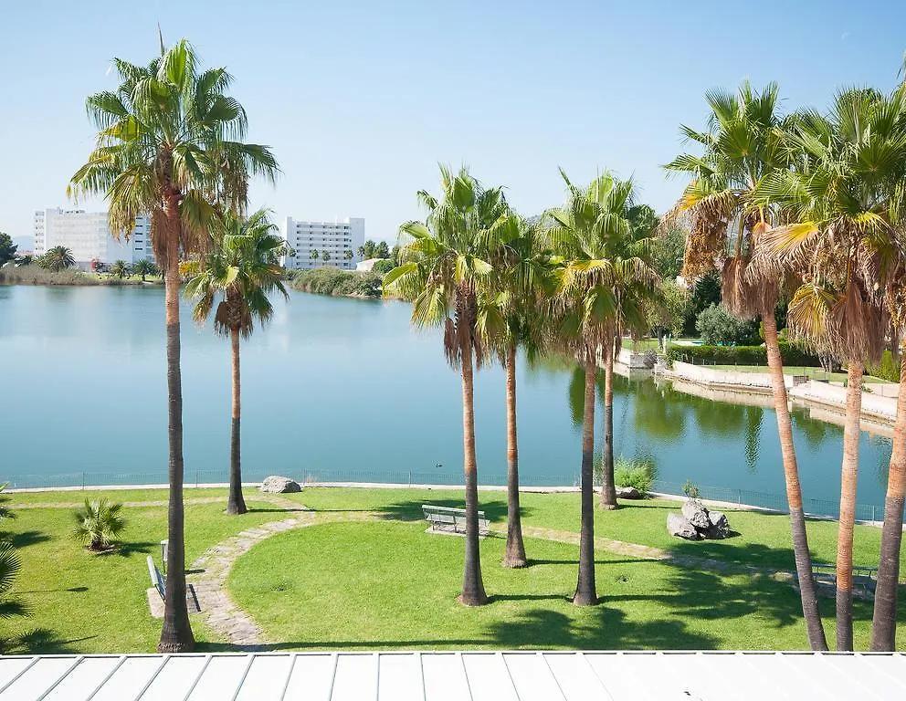 ****  Universal Aparthotel Elisa Playa de Muro  İspanya